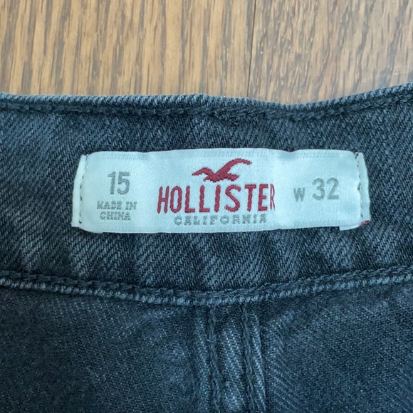 Black Hollister Jeans with Embroidery - Picture 4 of 4